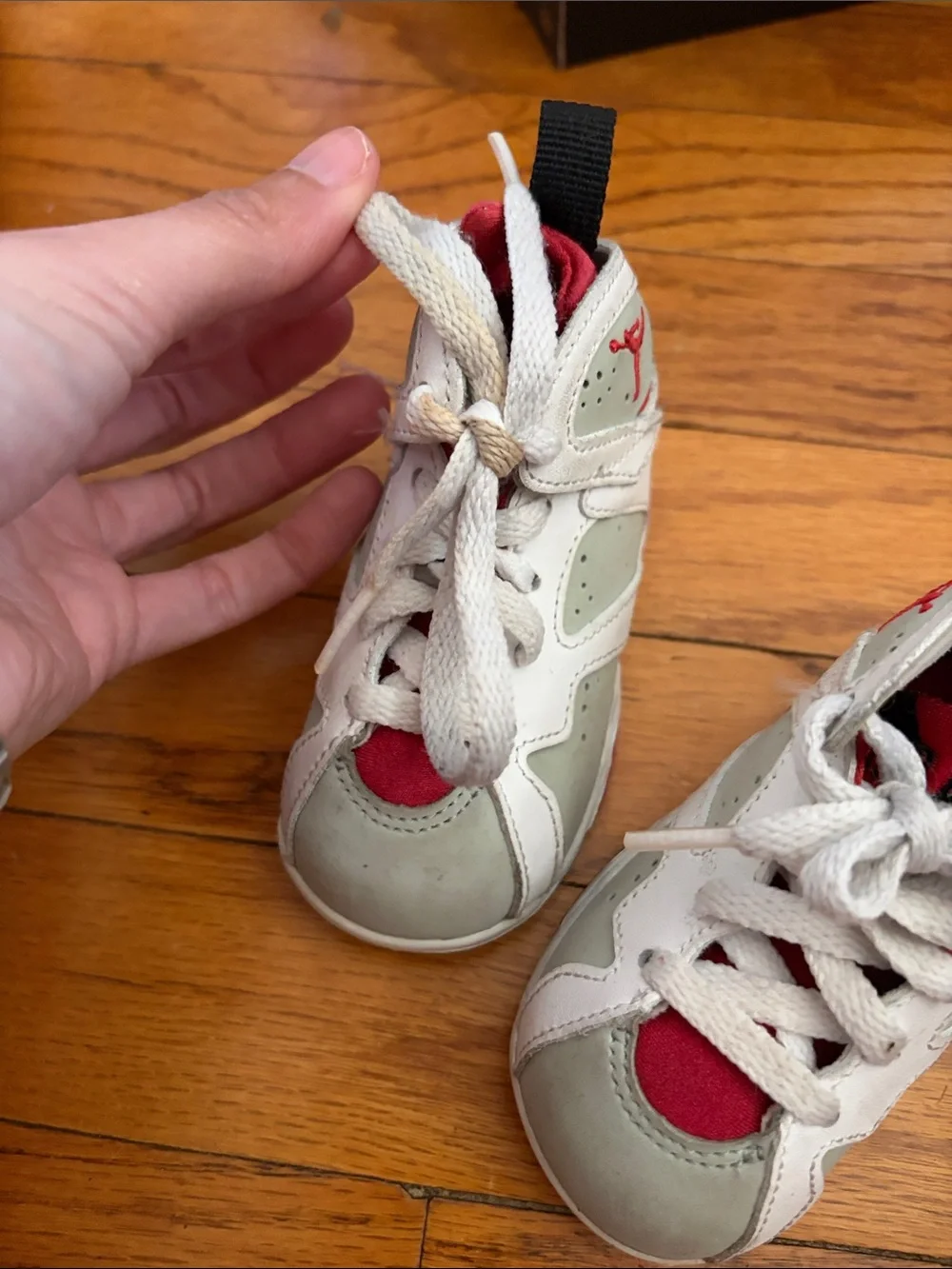 Jordan Toddler Sneakers in White, Gray & Red